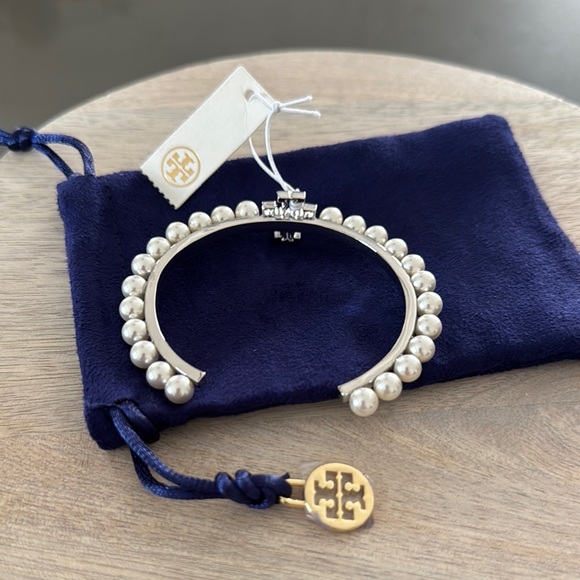 Tory Burch NWT Hinged Elegant Pearl Cuff with Logo Silver Cross w/Dust B… - Picture 4 of 6